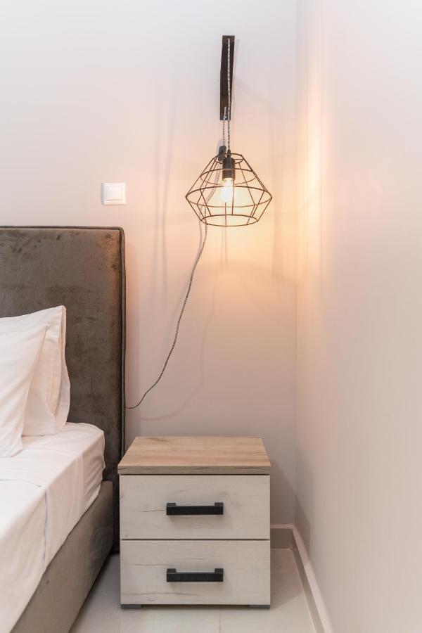Cosy 2Br Apartment Next To Bars & Restaurants 아테네 외부 사진