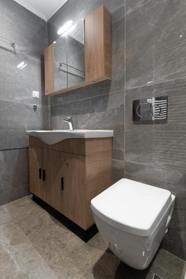 Cosy 2Br Apartment Next To Bars & Restaurants 아테네 외부 사진